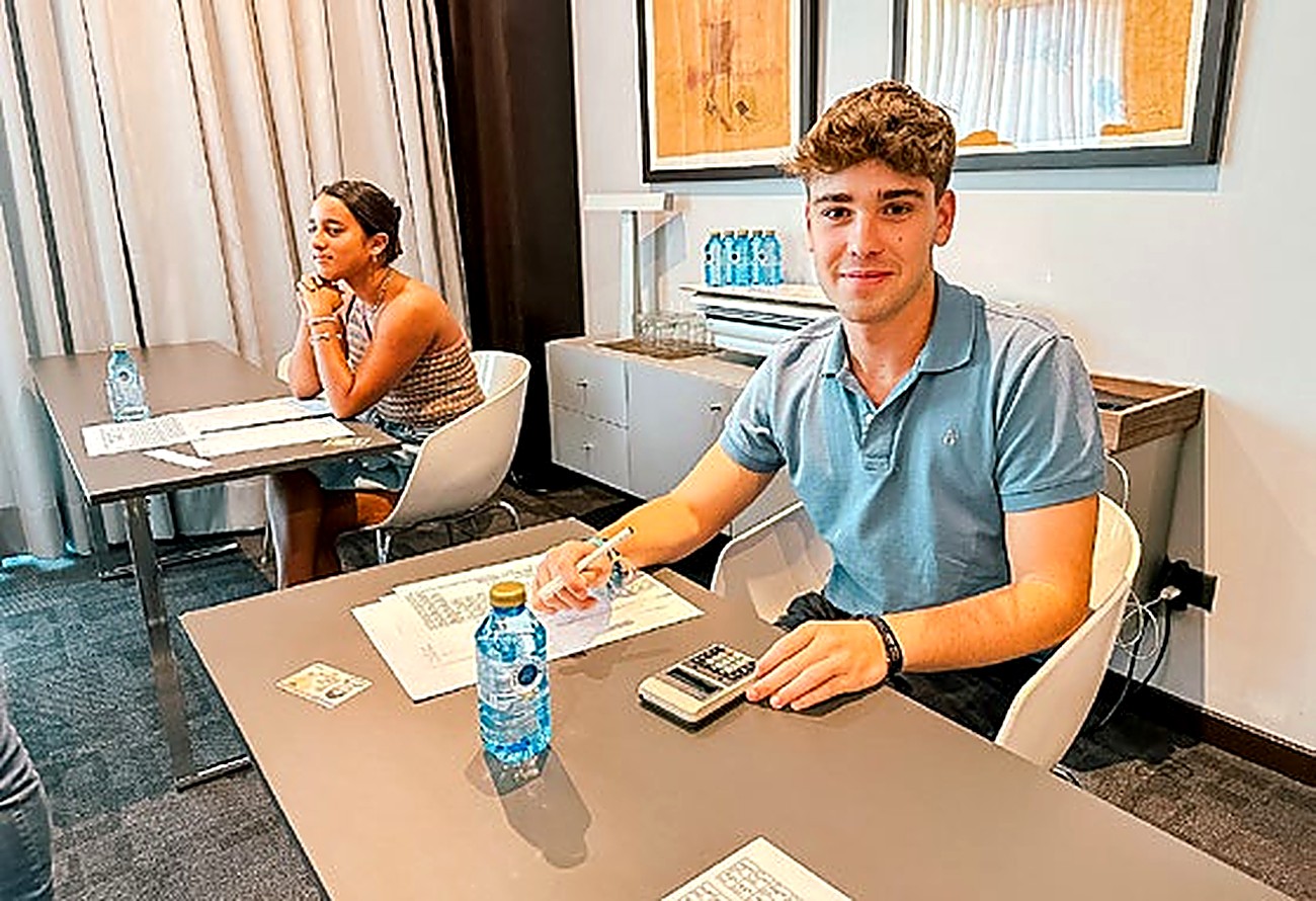Candidatos durante la prueba